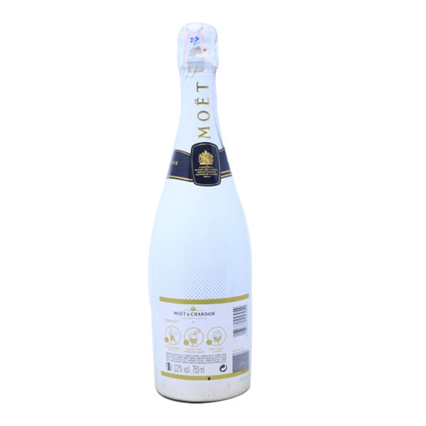 Moet & Chandon Ice Imperial Champagne, 750 mL - Harris Teeter