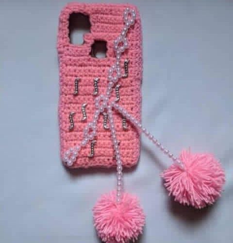 Crochet phone case