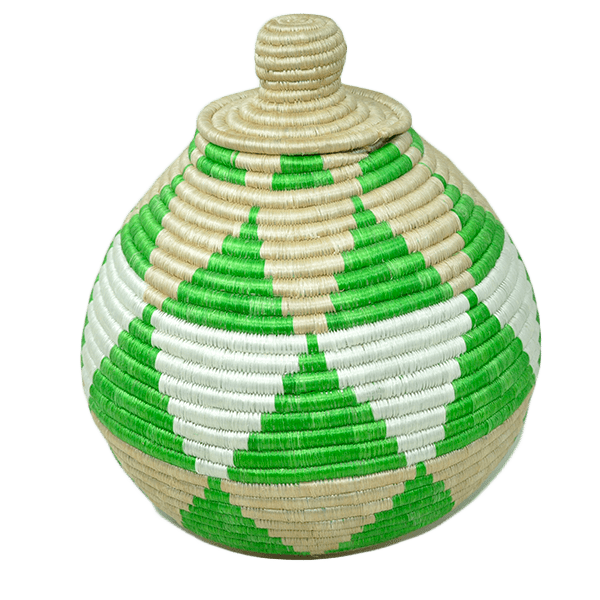 Decorative round native Rwandan handwoven basket - Image 2