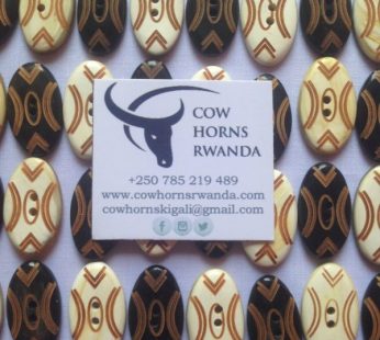 Engraved cow horn buttons
