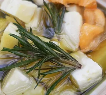 La Fromagerie – Marinated Cheese / Marinade 180g