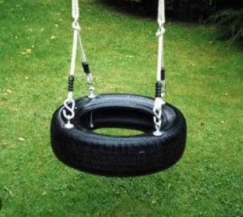 Kids swing